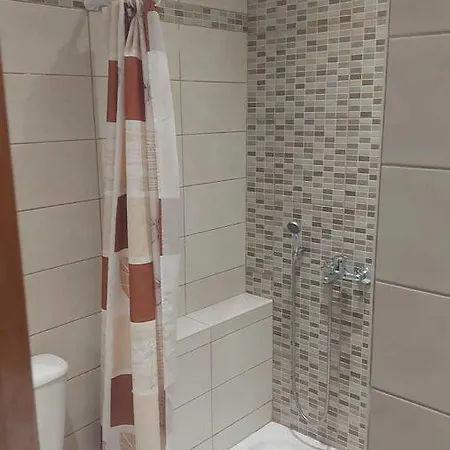 Elizabeth Aparthotel